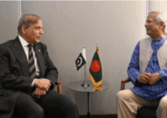 নিউইয়র্কে প্রধান উপদেষ্টার সঙ্গে পাকিস্তানের প্রধানমন্ত্রীর বৈঠক