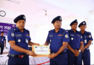 শ্রেষ্ঠ ওসি-সহ একাধিক পুরস্কার অর্জন করল আমতলী থানা