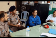 সুনামগঞ্জের তাহিরপুরের যাদুকাটা-১ ও ২ পরিদর্শন শেষে সাংবাদিকদের সাথে নৌ-পুলিশের এডিশন্যাল ডি আই জি মোঃ আব্দুল ওয়ারীশ