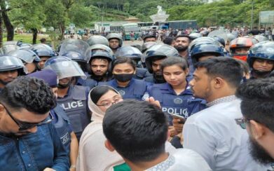 সংঘাত নয়, সুস্থ রাজনীতি ও সুষ্ঠু নির্বাচনই দেশের ভবিষ্যৎ