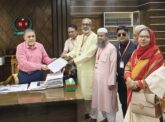 •	অফিসিয়াল মোবাইল নম্বর: +৮৮০১৩১৩৪১৯৪১৫ প্রবাসীদের স্থানীয় সরকার নির্বাচনে ভোটাধিকার নিশ্চিত করে তফসিল ঘোষণার দাবিতে সিইসিকে স্মারকলিপি দিয়েছে লেবার পার্টি