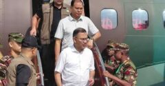সৈয়দপুর পৌঁছেছেন প্রধানমন্ত্রী